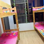 Shanghai Summer International Youth Hostel